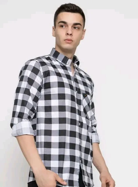 Men’s Black & White Checkered Casual Cotton Shirt - View 3