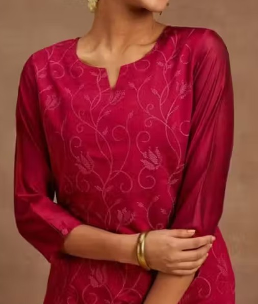 red kurti closeup - View 3